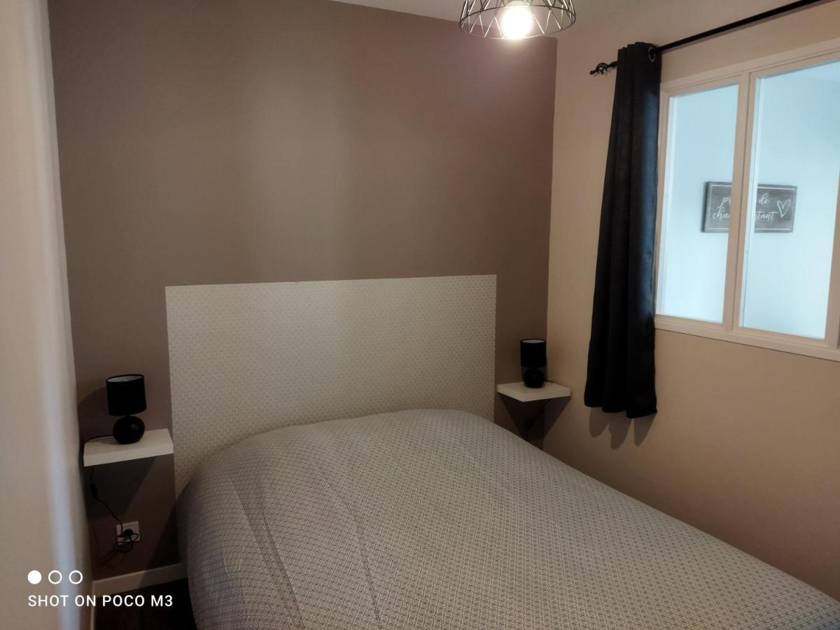 Joli T1 Hypercentre Rochefort Luaran gambar