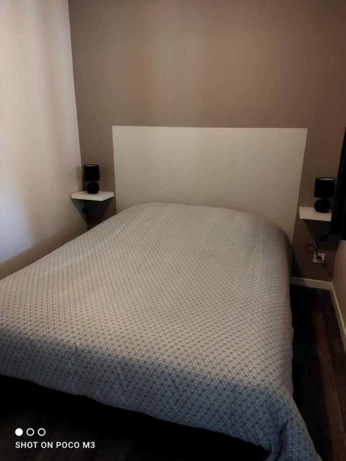 Joli T1 Hypercentre Rochefort Luaran gambar